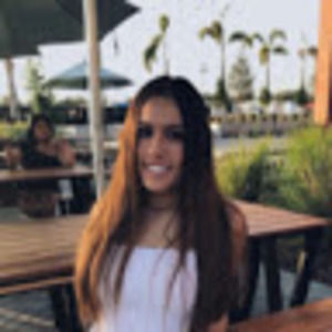 Meet your Posher, Danielle